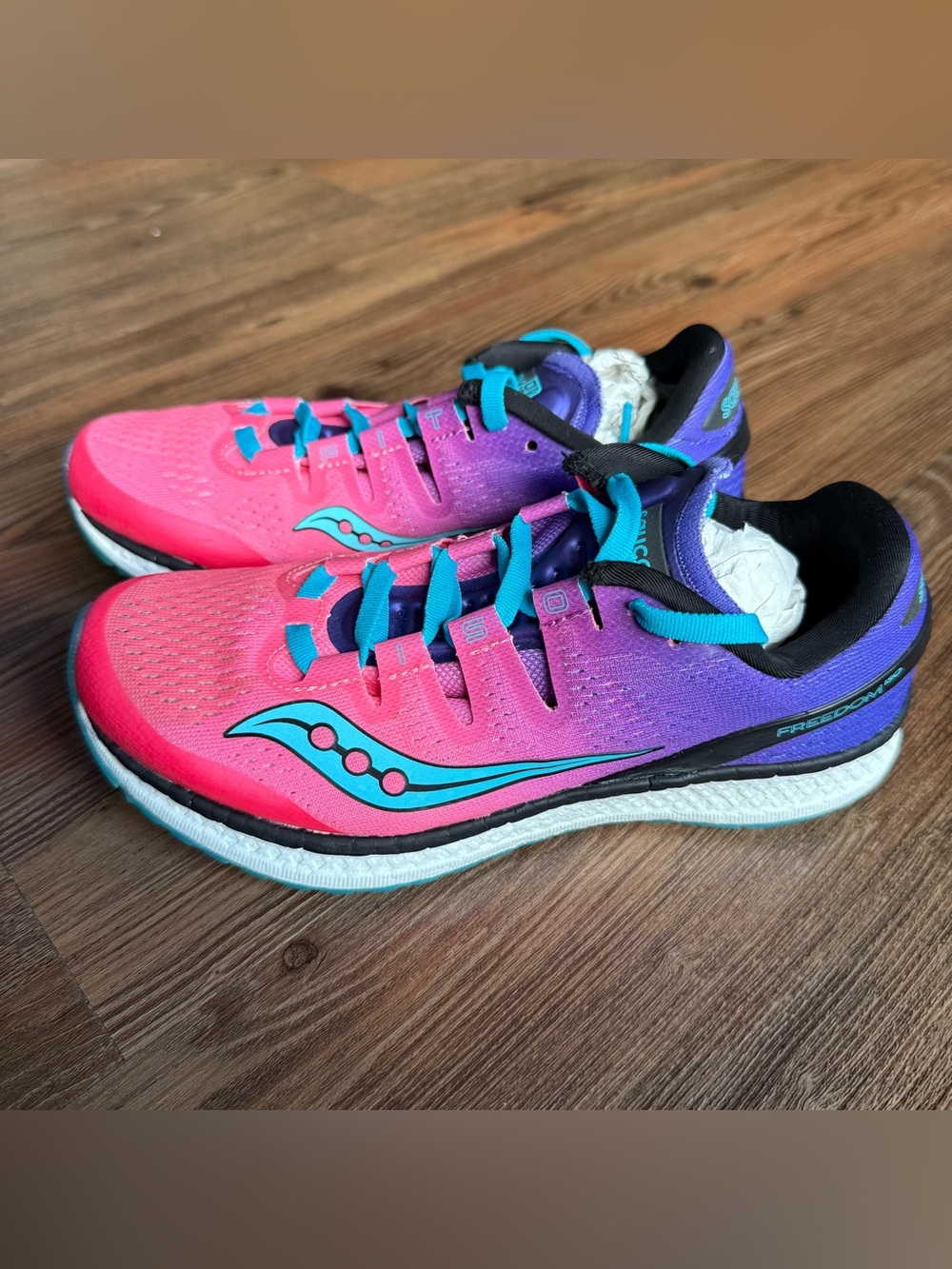Saucony Sneakers